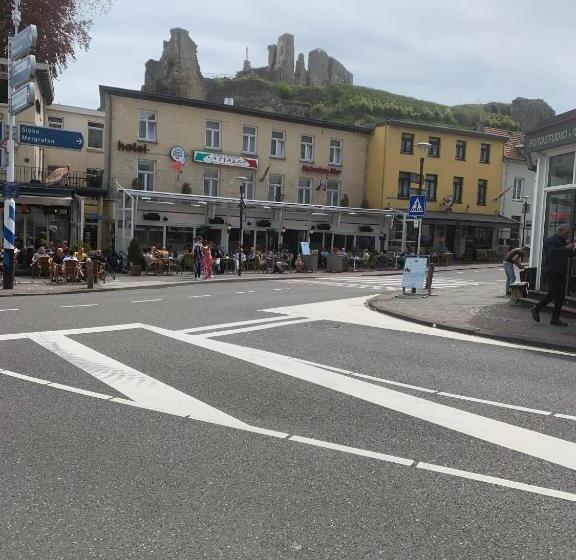 هتل Restaurant La Piazza