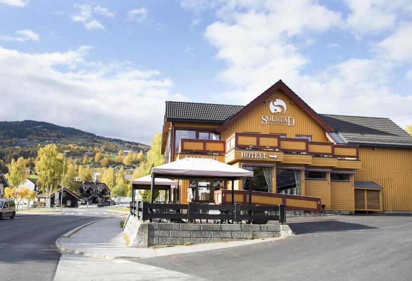 ホテル Solstad Gjestegård