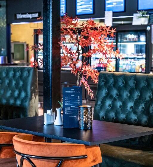 Storebaug Hotell & Kro