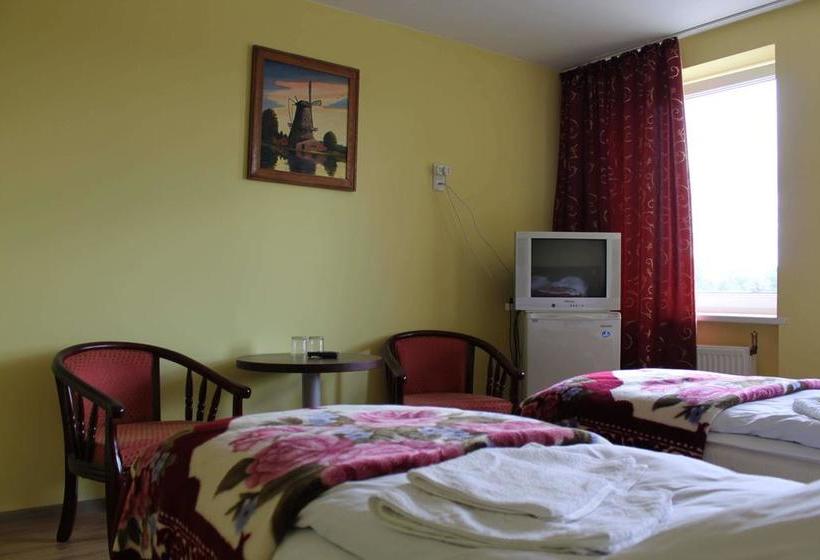 هتل Bed And Breakfast Taurage Center