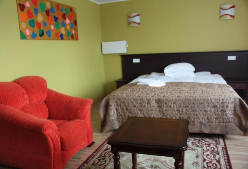 هتل Bed And Breakfast Taurage Center