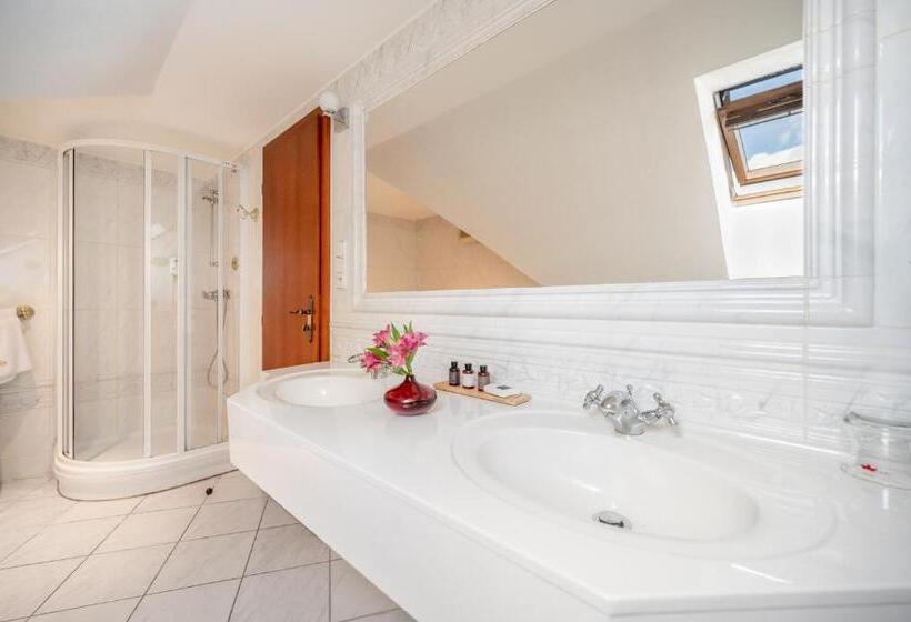 فندق U Královny Elišky