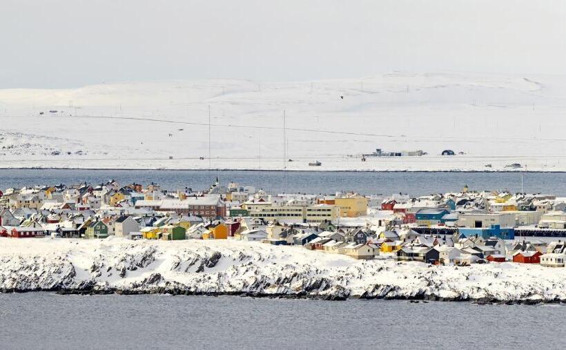 Отель Vardø