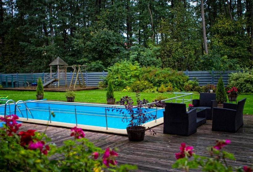 هتل Vila Vitalija