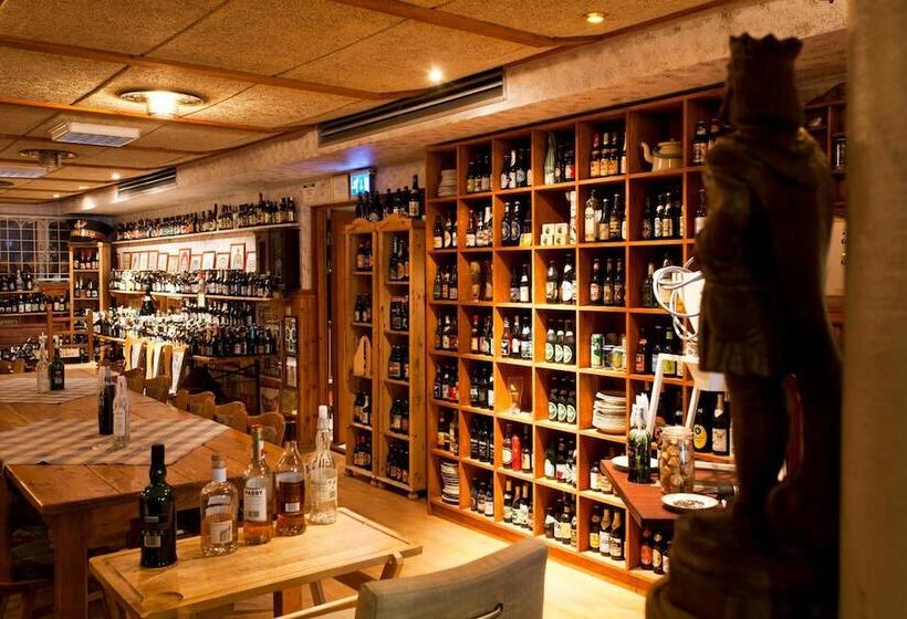 Отель Wardshuset Bredaryd