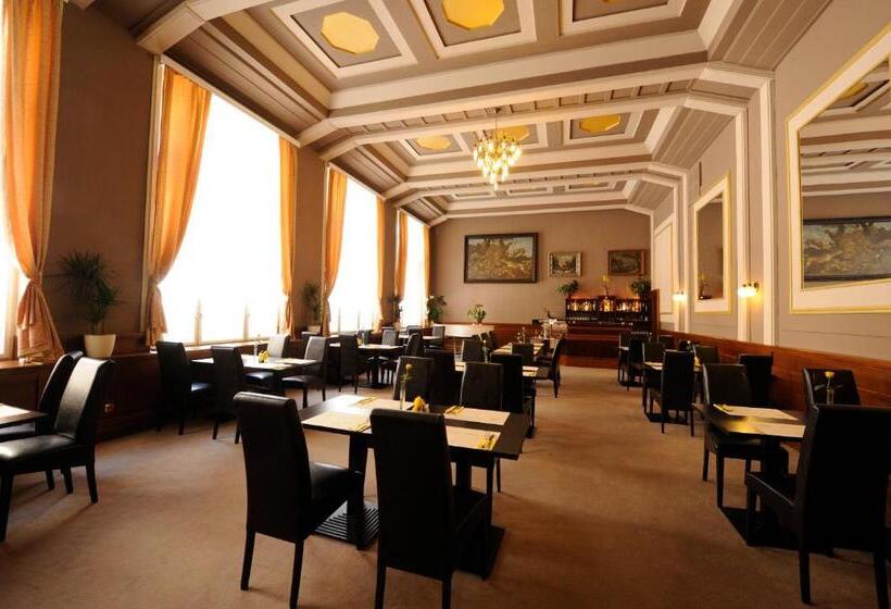 هتل Zlatá štika