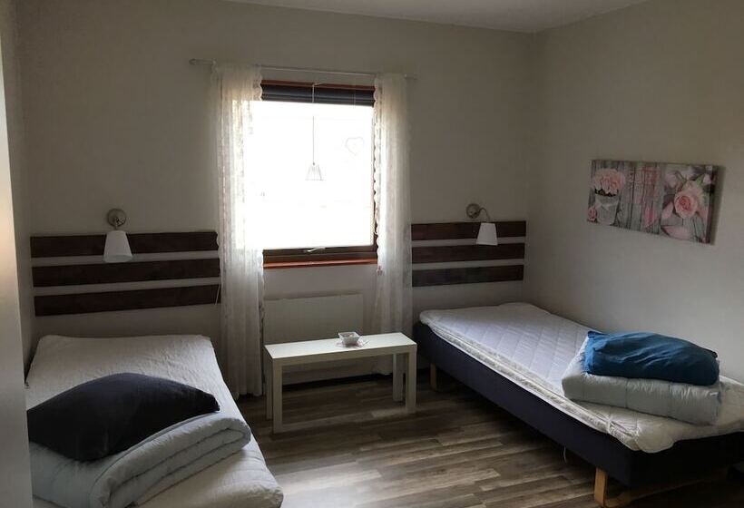 Hässleholmsgårdens Vandrarhem