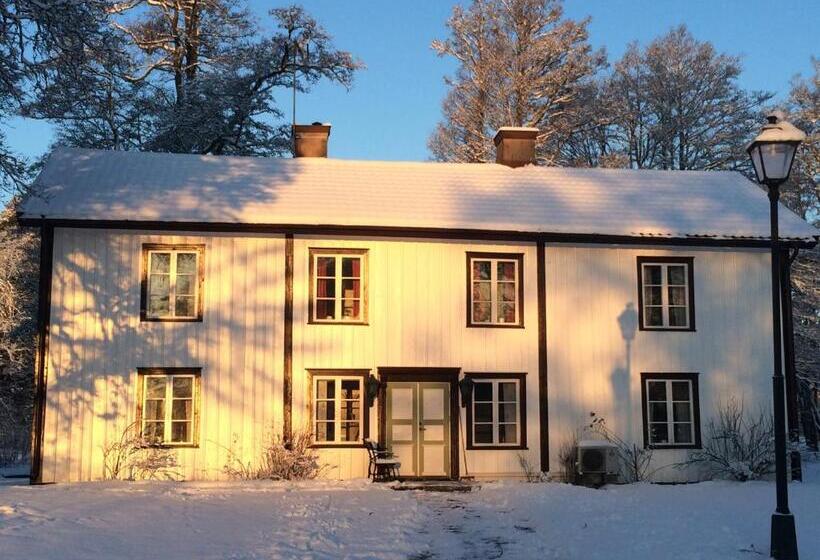 Kvarndammens Bed & Breakfast