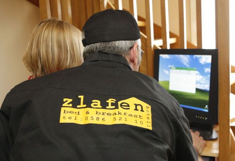 L Zlafen Bed And Breakfast