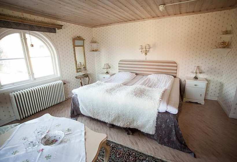 Levar Hotell & Gästgiveri