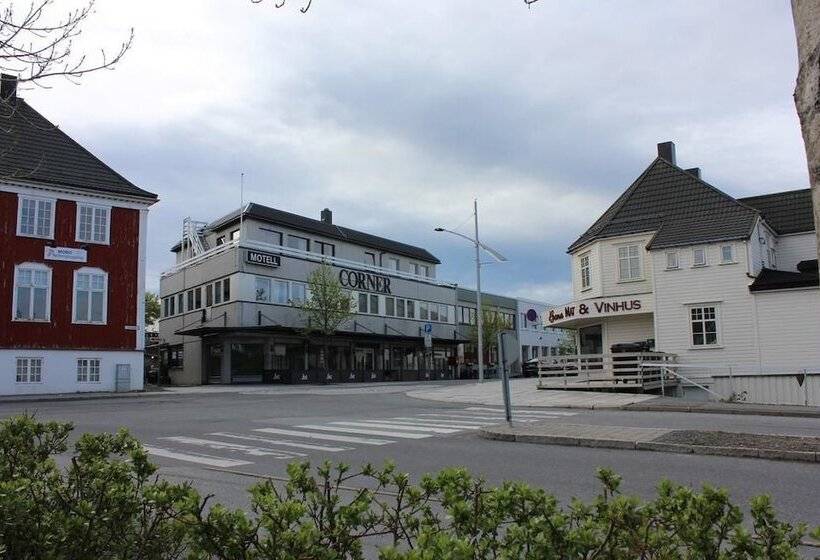 Мотель Corner Hotell