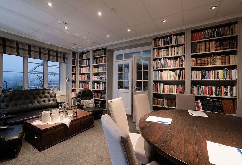 Nermo Hotel & Apartments