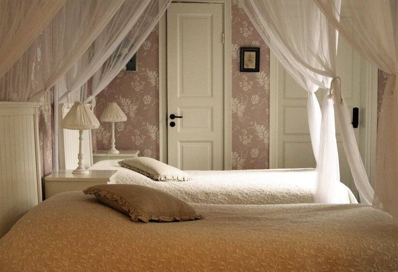 Okens Bed & Breakfast