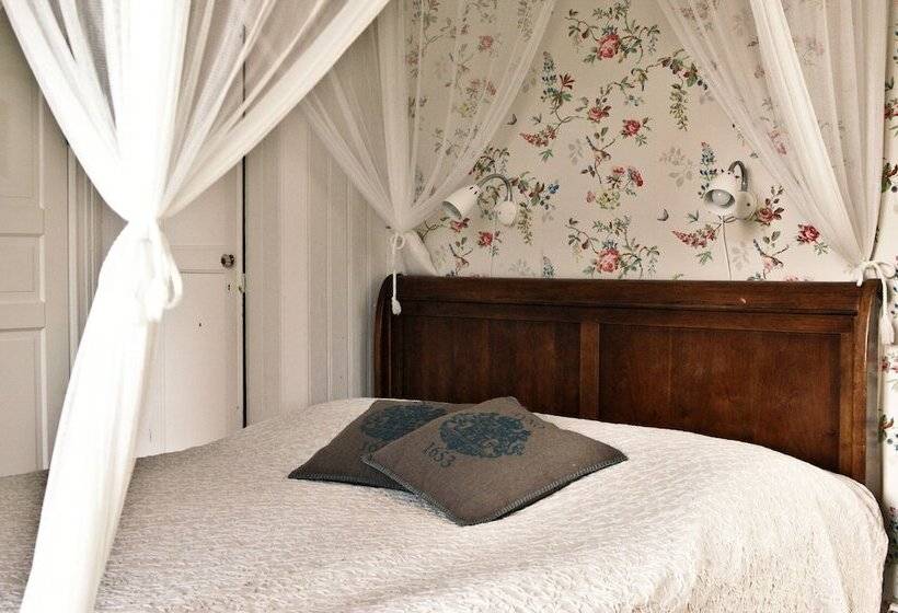 Okens Bed & Breakfast