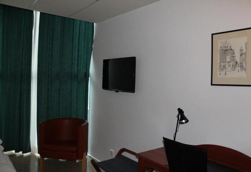 Pronova Hotell & Vandrarhem