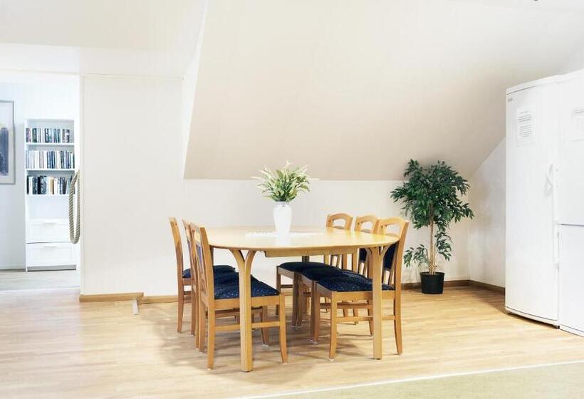 Pronova Hotell & Vandrarhem