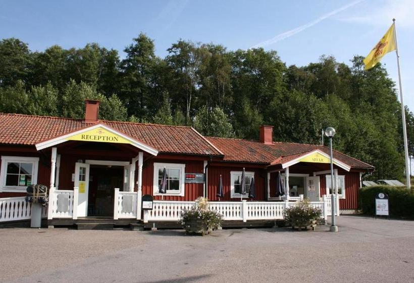 אתר נופש Astrid Lindgrens Världs Gästboende