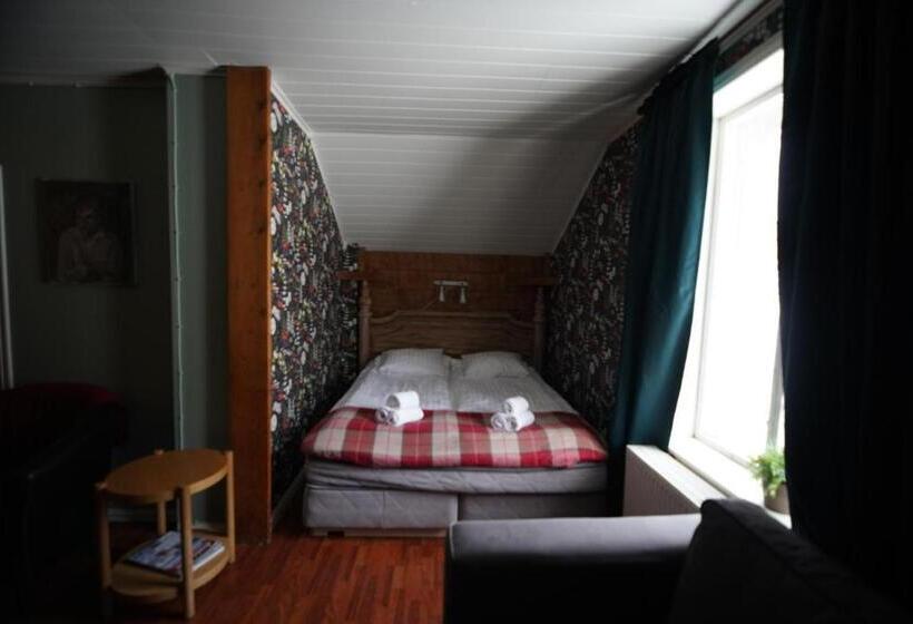 منتجع Le Ski Lodge & Steakhouse