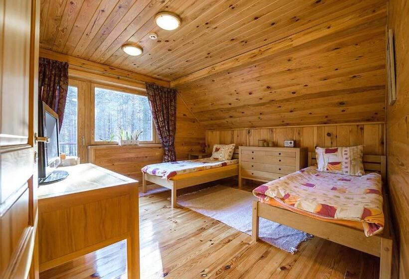 استراحتگاه Svečių Namai Smalvas