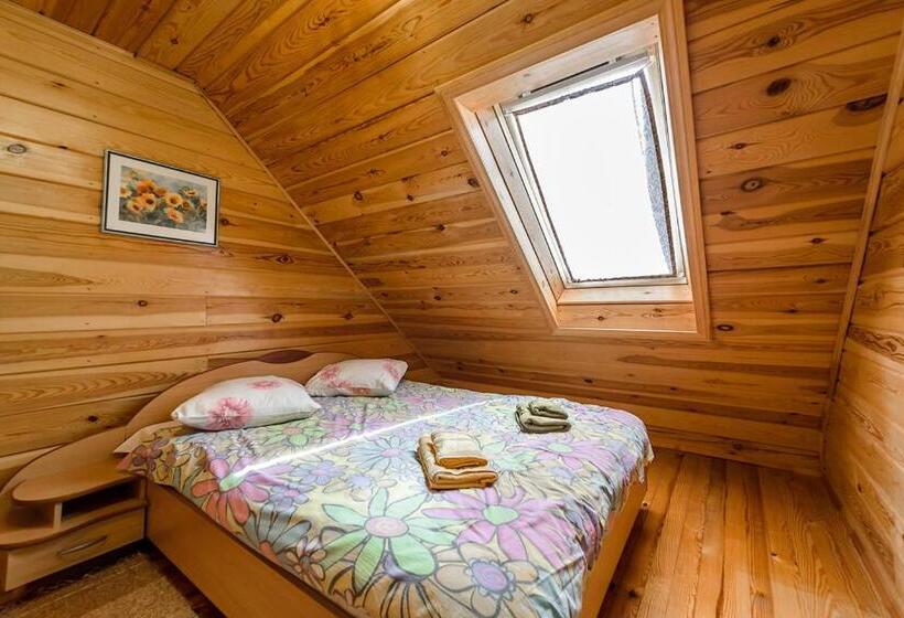 استراحتگاه Svečių Namai Smalvas