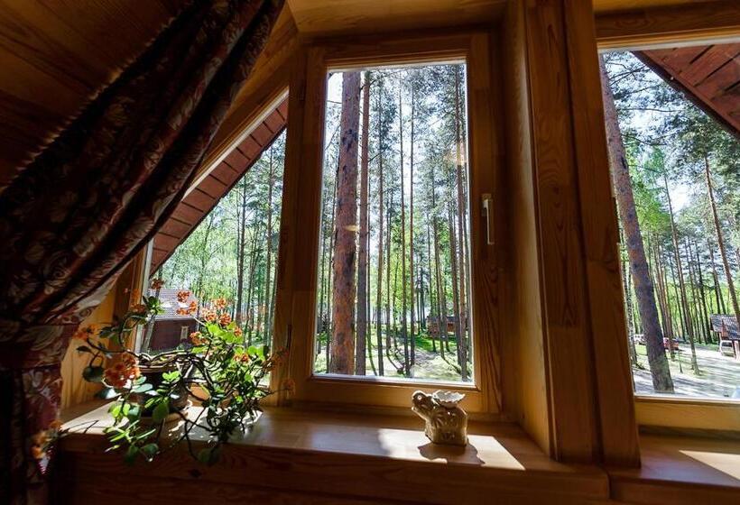 استراحتگاه Svečių Namai Smalvas