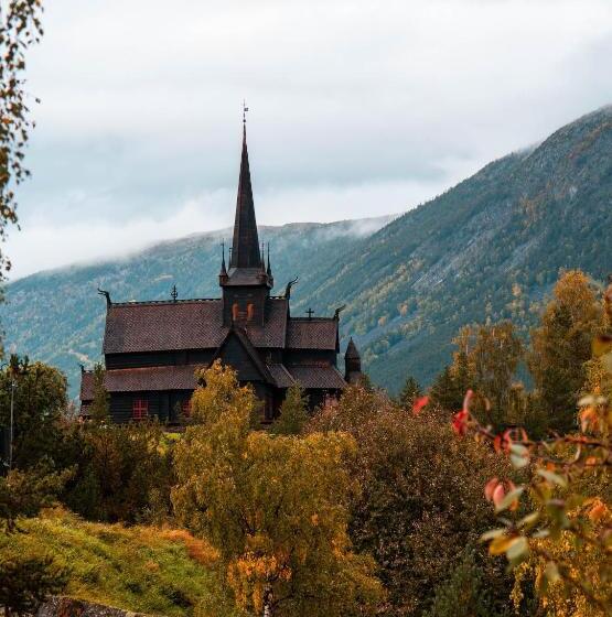 Røisheim Hotel & Skysstasjon
