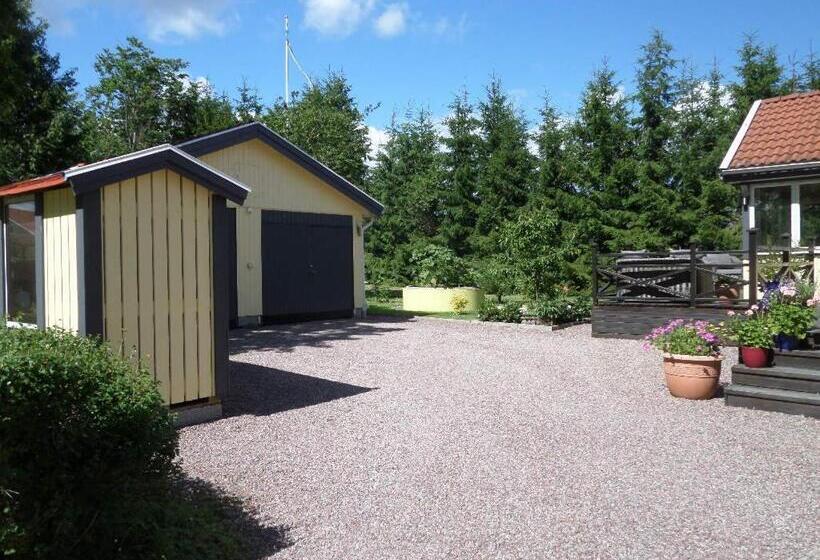 Skogis Bed & Breakfast