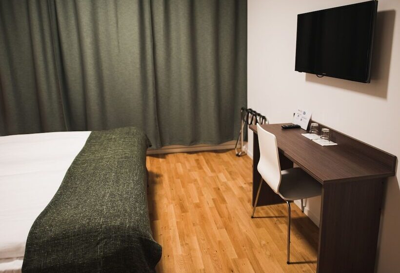 Stay Xtra Hotel Kista