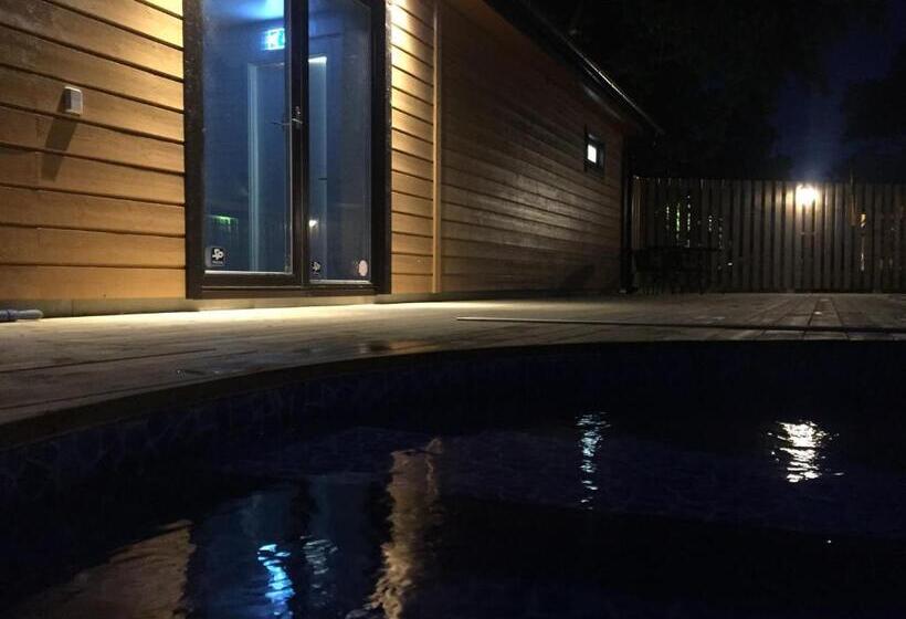 Stenholmens Gårdshotell