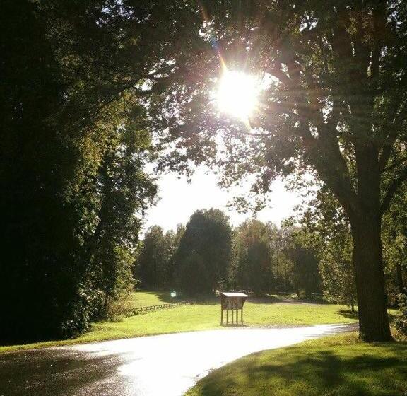 Stora Djulö Vandrarhem