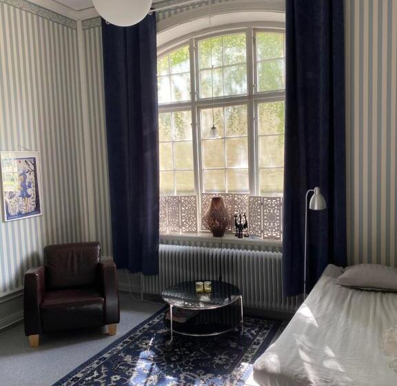 Ting1903 Bed & Breakfast