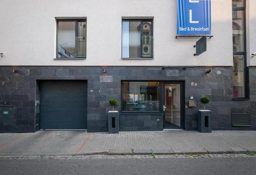 Vv Hotel & Apartments