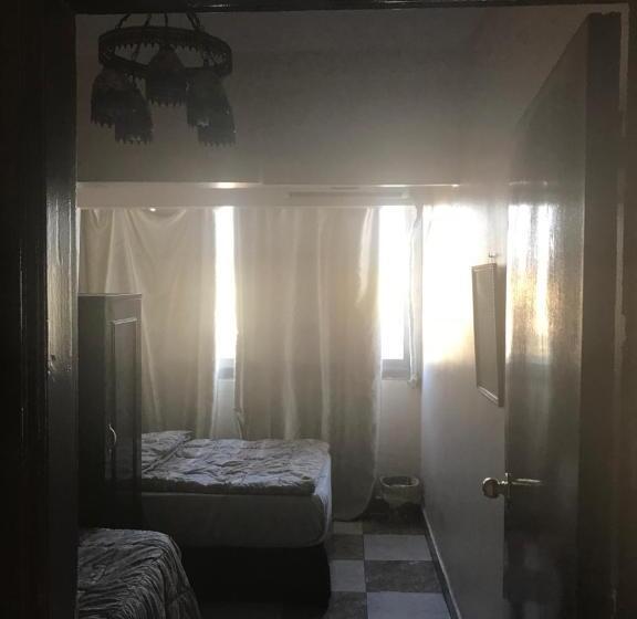 Wake Up! Cairo Hostel