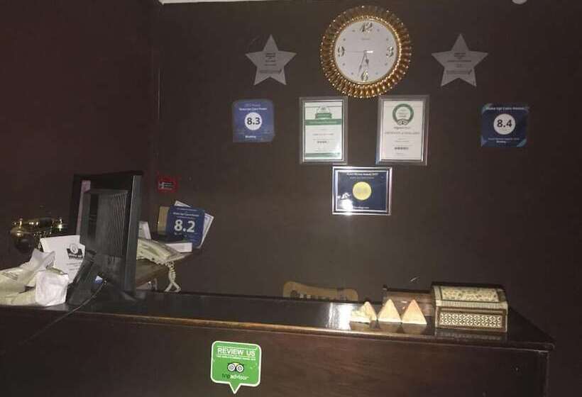 Wake Up! Cairo Hostel