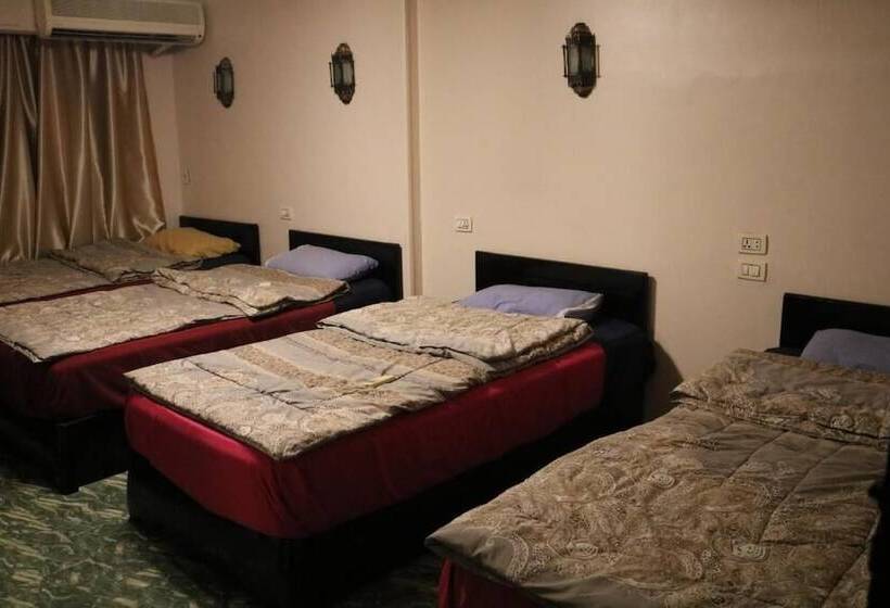 Wake Up! Cairo Hostel