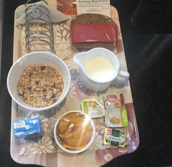 Aarburg Airport Motel