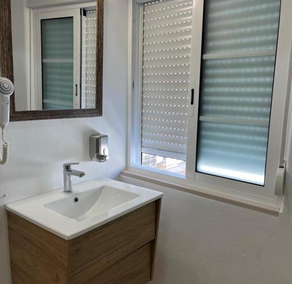 ユースホステル Bora Dormir