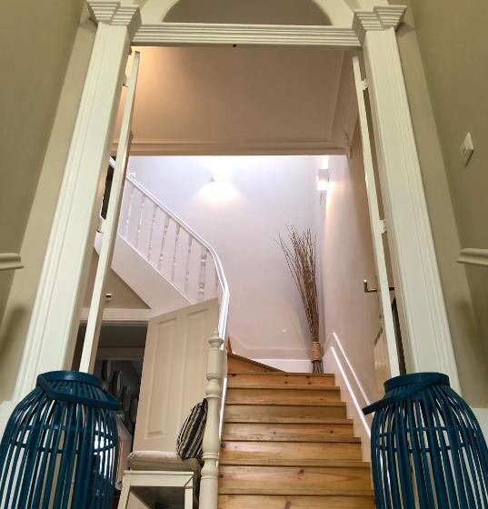 호스텔 Fishtail Sea House