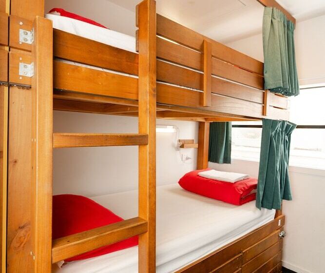 هاستل Haka House Auckland K Road