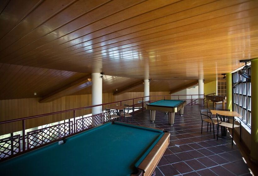 ユースホステル Hi Almada  Pousada De Juventude