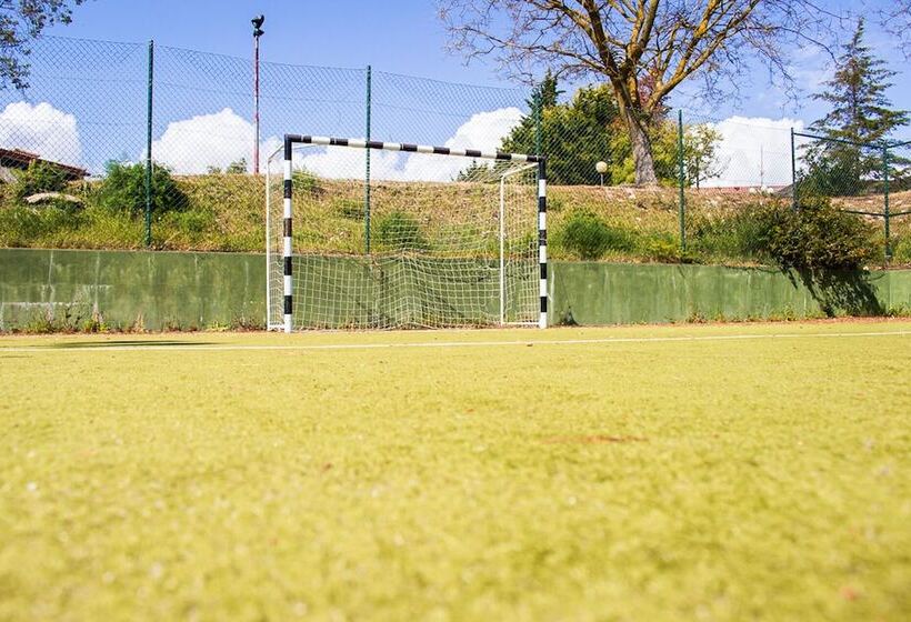 ユースホステル Hi Almada  Pousada De Juventude