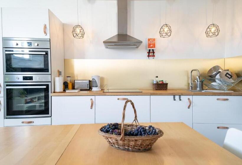 ユースホステル Madeira Surf Camp