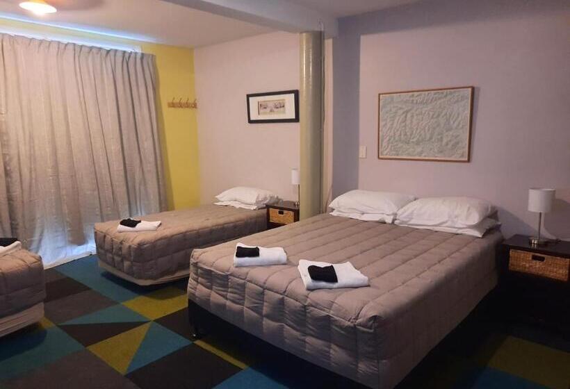 הוסטל Mountain House