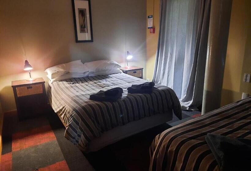 הוסטל Mountain House