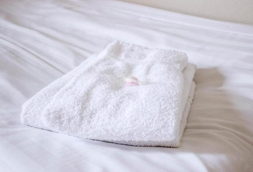 فندق صغير Nordiska Folkhogskolan Bed And Breakfast