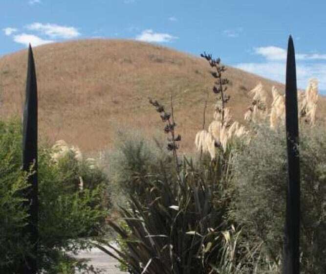 ユースホステル Old Bones Lodge