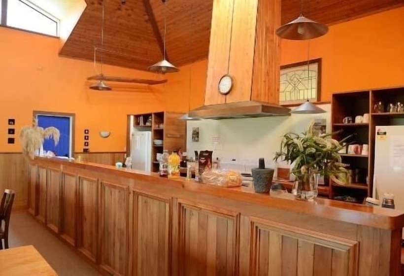 ユースホステル Old Bones Lodge