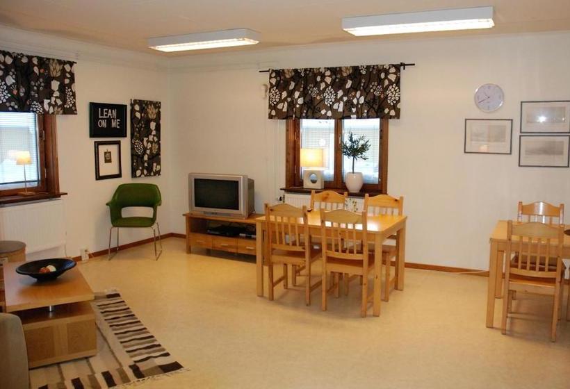 הוסטל Storstrand Kursgård