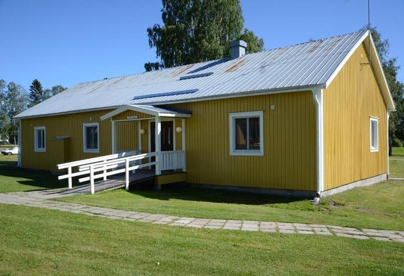 הוסטל Storstrand Kursgård