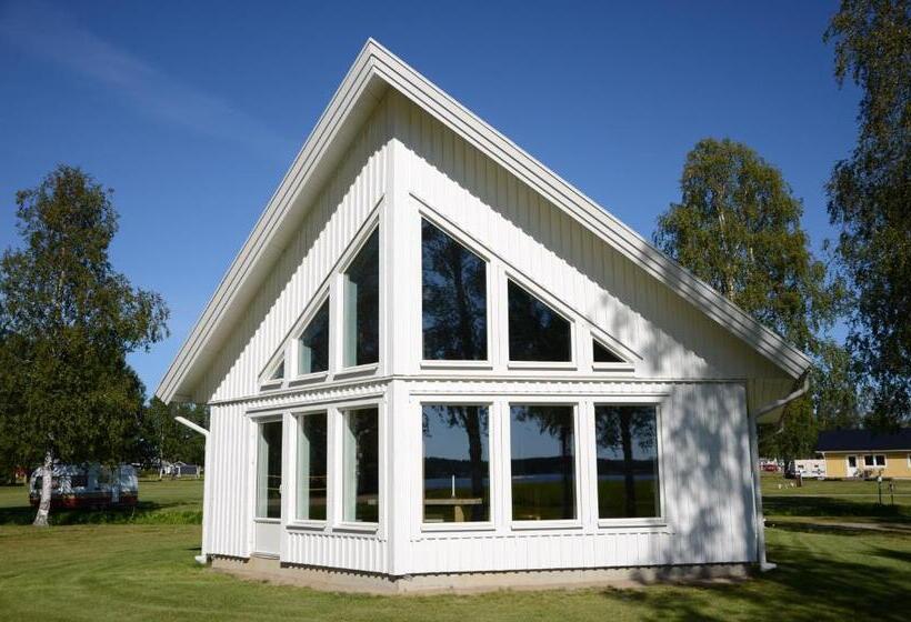 הוסטל Storstrand Kursgård